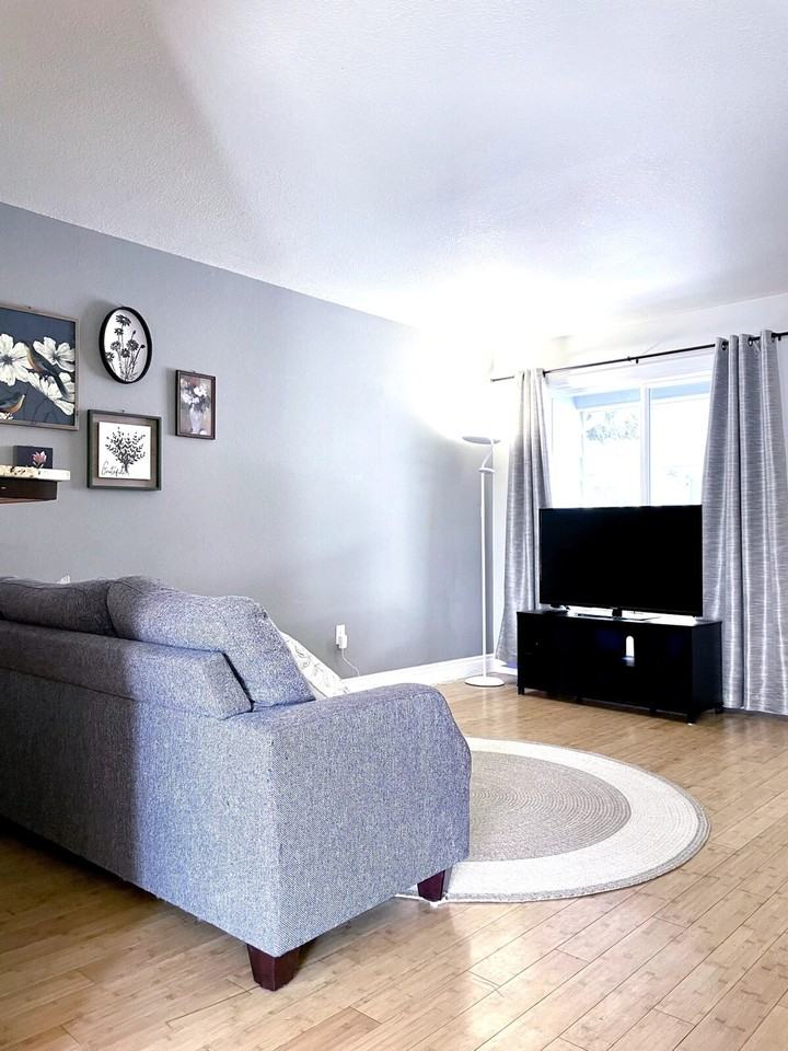 243 W 13th Ave #1284535P - Photo 4 of 6