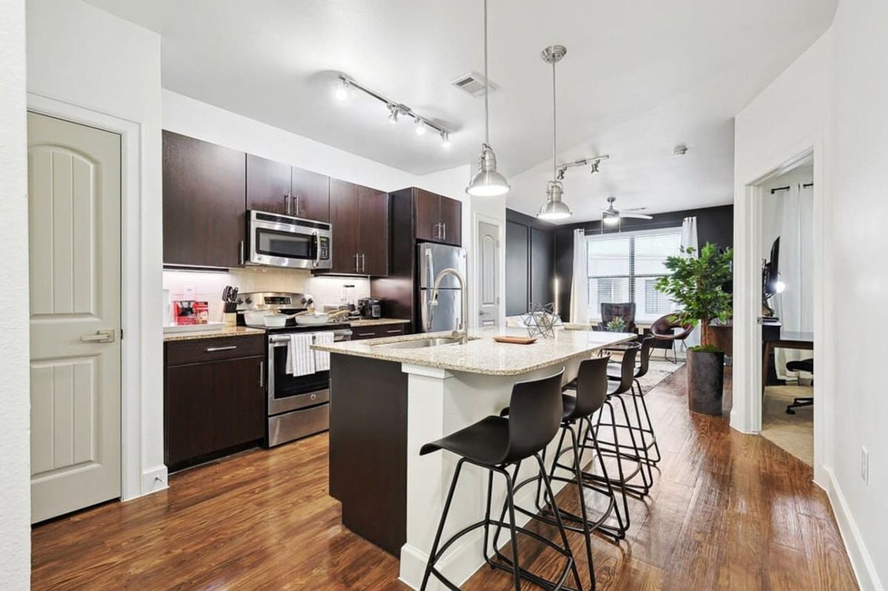 5445 Town and Country Boulevard - Photo 3 of 47