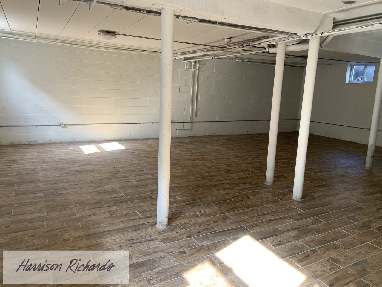 The Hamlet - Photo 6 of 7