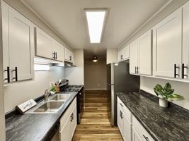 featured image of 1120 Ann Street #12