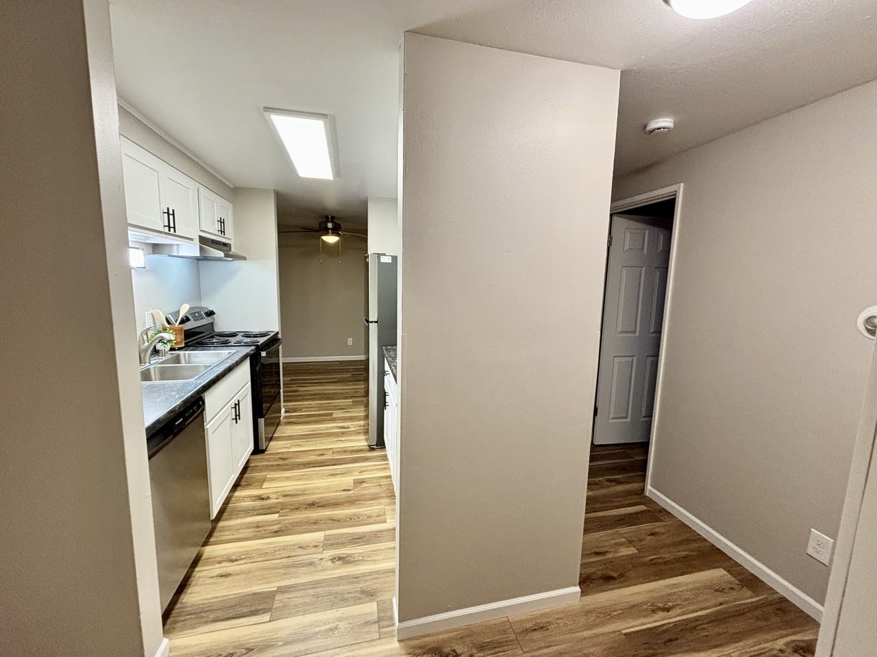 1120 Ann Street #12 - Photo 3 of 10