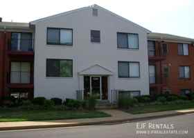 featured image of 125 M Clubhouse Drive SW #10