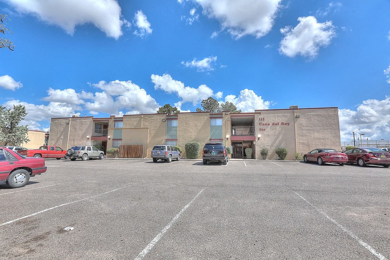 Casa Del Rey Sur Apartments - Photo 3 of 9