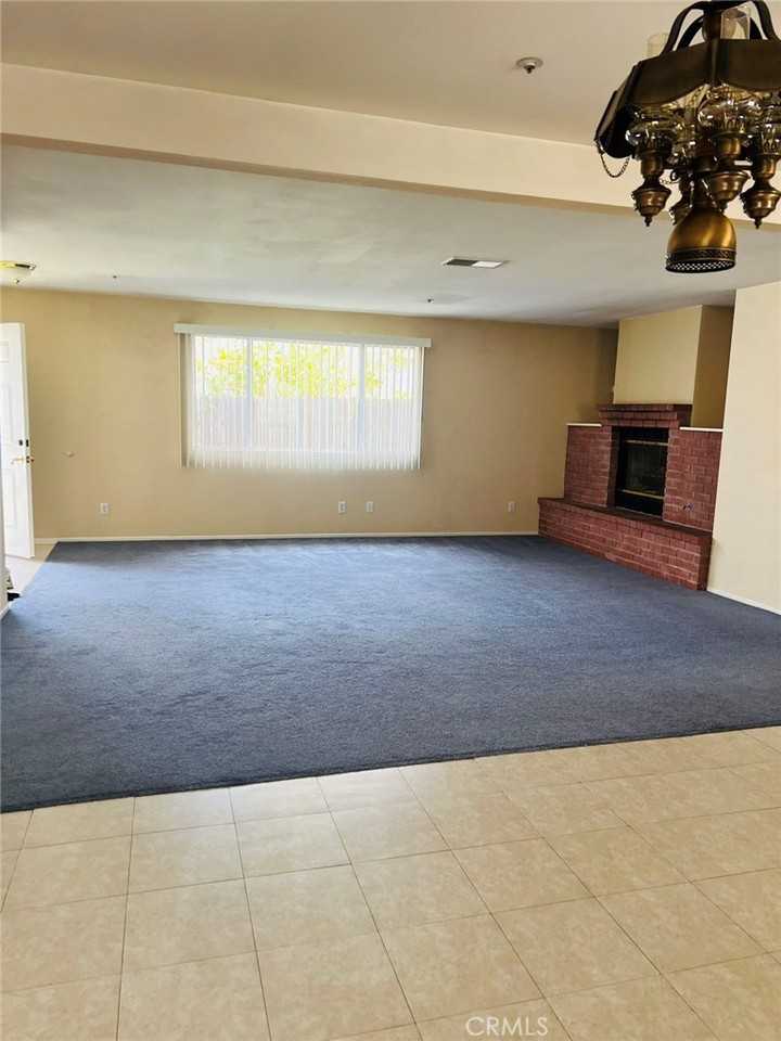 15544 Esther St #15544 - Photo 2 of 10