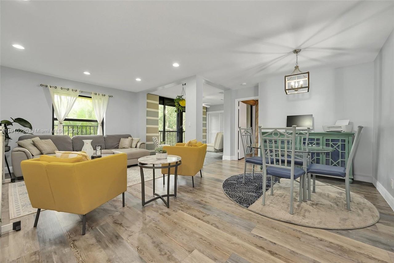 2676 Carambola Circle South