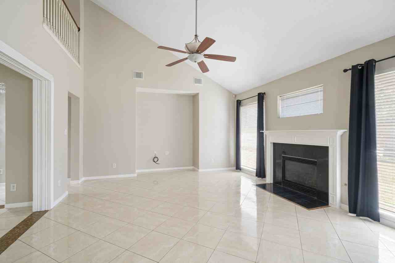 13403 Scarab Drive #13403 - Photo 6 of 35