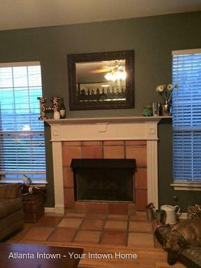 1124 DeKalb Ave NE #13 - Photo 3 of 13