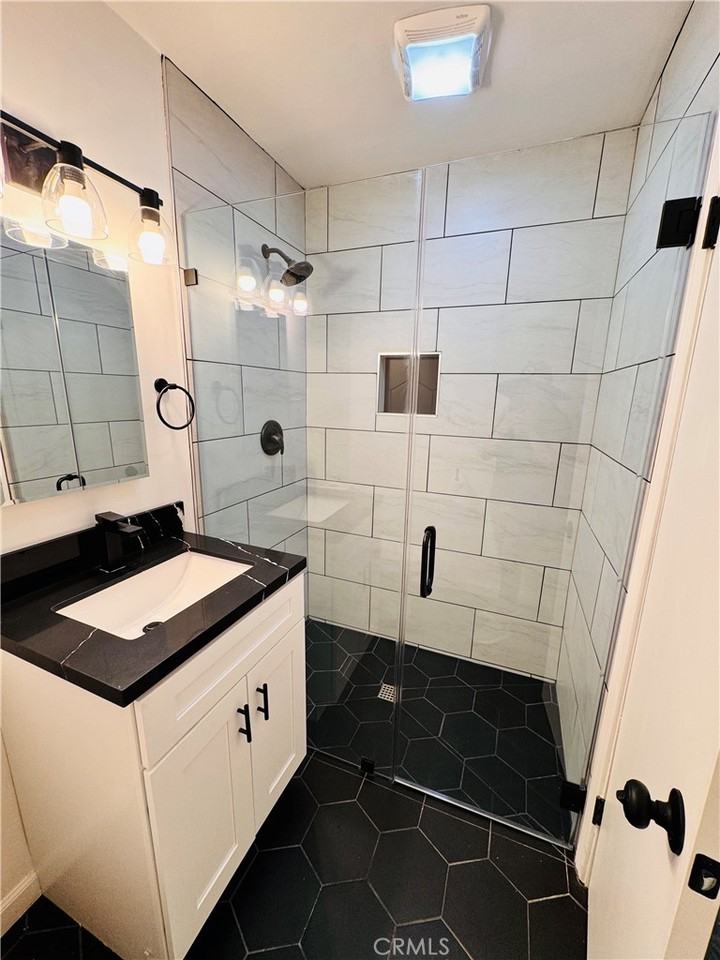 26814 Mansfield Street #26814A - Photo 4 of 18