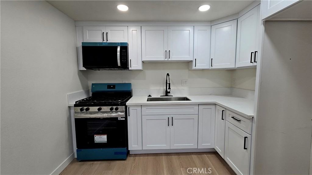 15917 Prairie Avenue #15917-2 - Photo 2 of 10