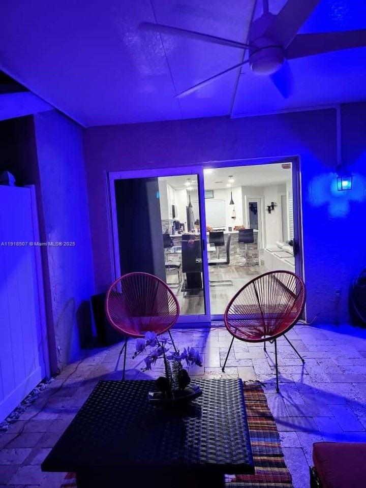 1268 Nw 52nd Way #1268-1268 - Photo 2 of 24