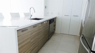 300 S Biscayne Blvd - Photo 1 of 1