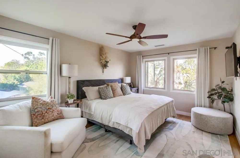 5438B Gilbert Dr #5438B - Photo 3 of 23