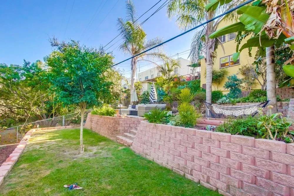 5438B Gilbert Dr #5438B - Photo 6 of 23