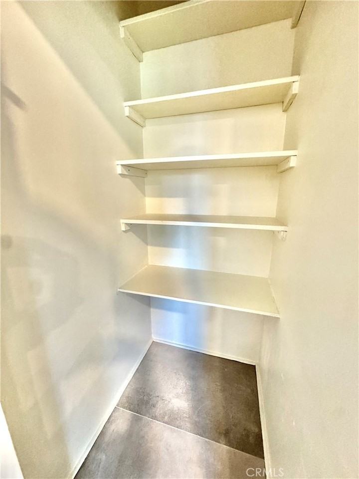 821 Avenue A #821B - Photo 7 of 17