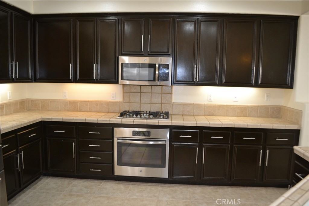 29075 Silver Star Dr #29075 - Photo 4 of 39