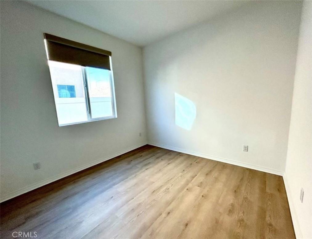 30384 Waterline Dr #30384 - Photo 3 of 16