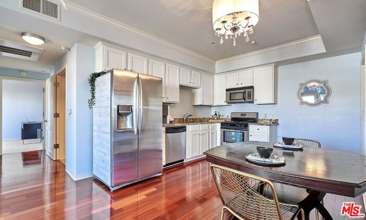 1025 Dewey Ave #1025-403 - Photo 5 of 16