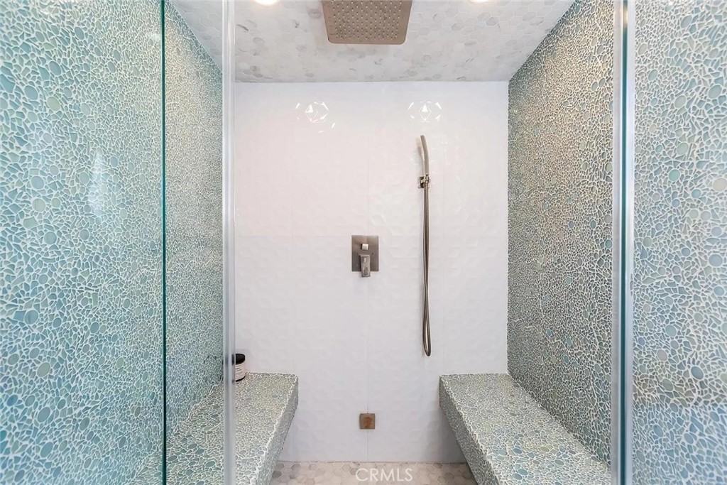 7403 El Manor Ave #7403 - Photo 7 of 8