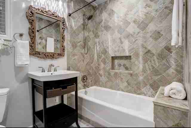 6022 Woodbrook Lane #6022 - Photo 4 of 20