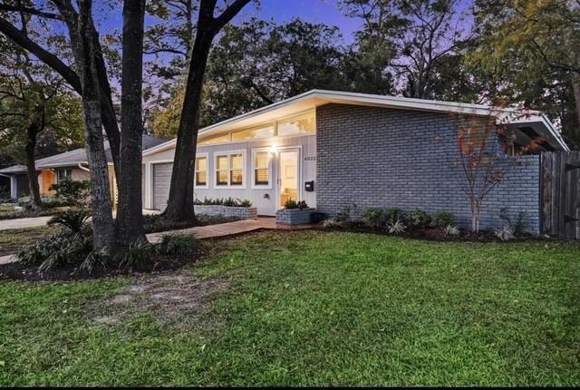 6022 Woodbrook Lane #6022 - Photo 7 of 20