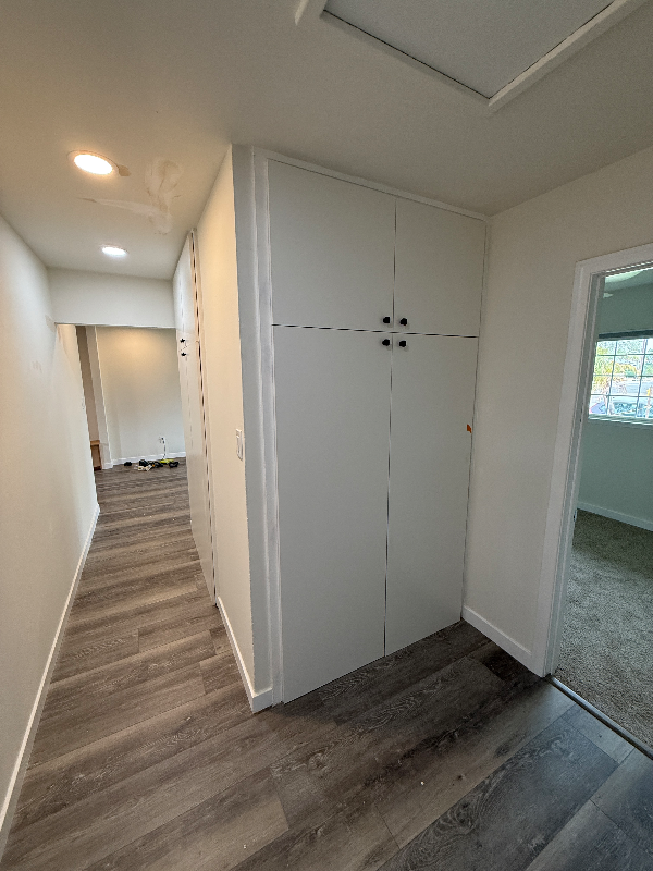 4564 Onondaga Ave - Photo 7 of 27