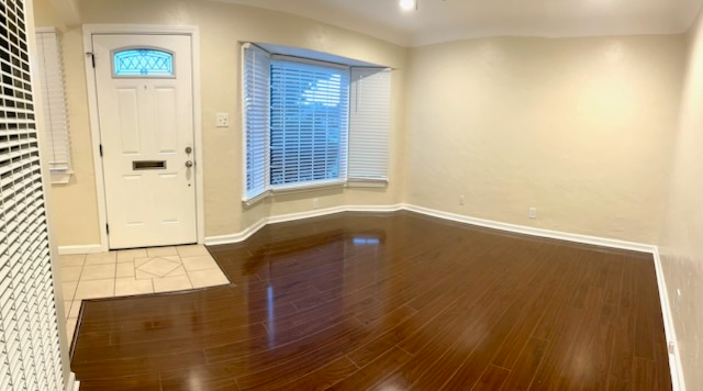 17700 Jersey Ave - Photo 5 of 12