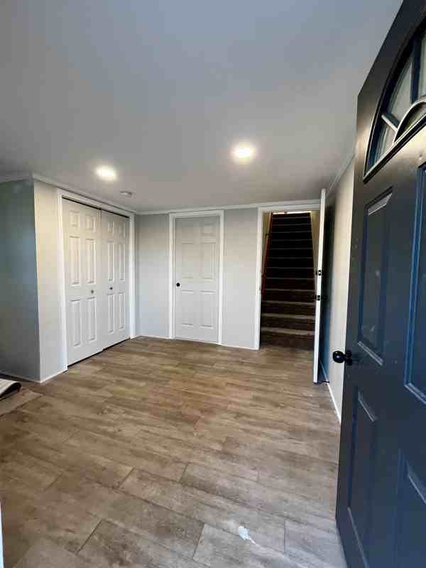 210 East Canal Street - Photo 3 of 9