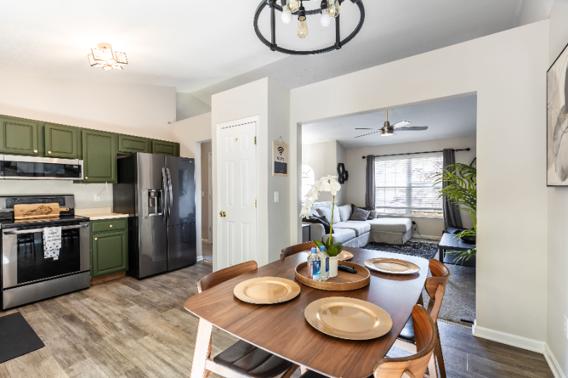 868 Virginiabradford Ct - Photo 7 of 20