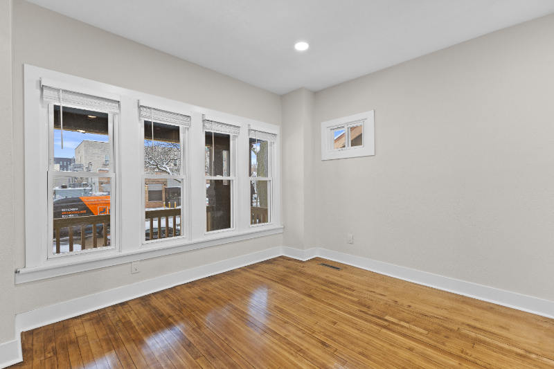 1814 E Linnwood Ave - Photo 5 of 20