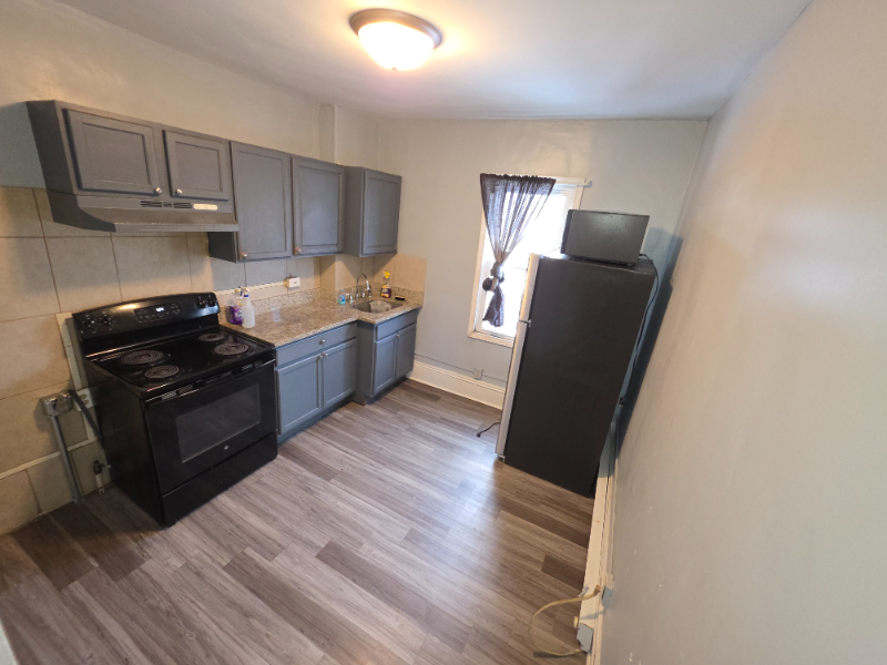 11266 South Champlain Avenue #3 - Photo 2 of 8