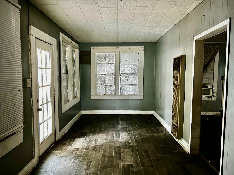 107 North Fourth Street - Photo 5 of 15