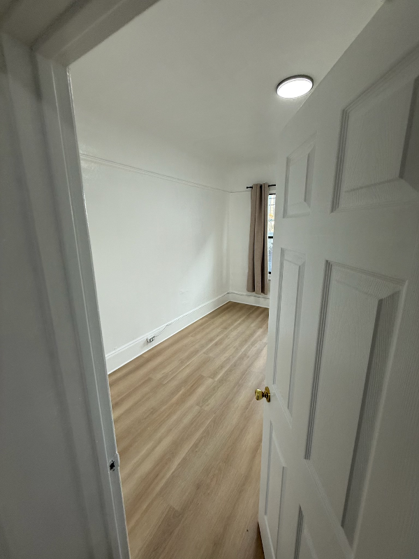 2055 Berkeley Way #2053 - Photo 5 of 10