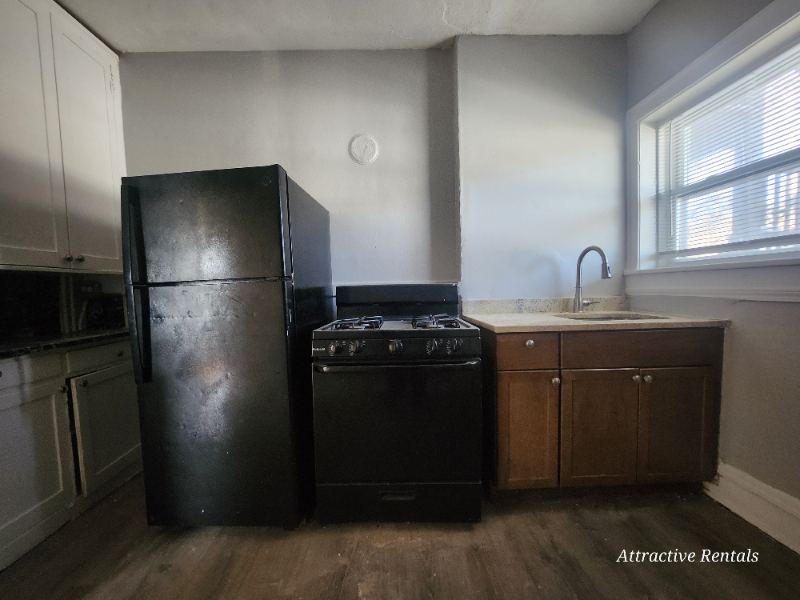 37 W 14th Pl - Photo 6 of 13