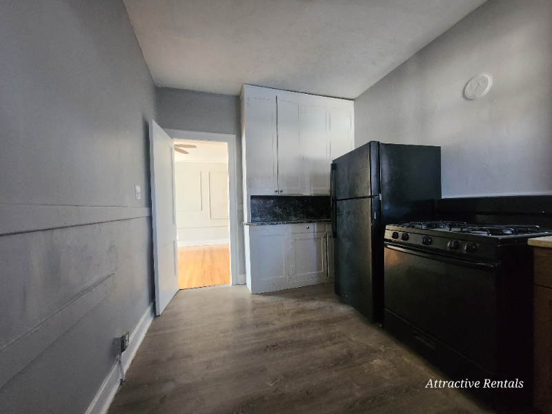 37 W 14th Pl - Photo 7 of 13