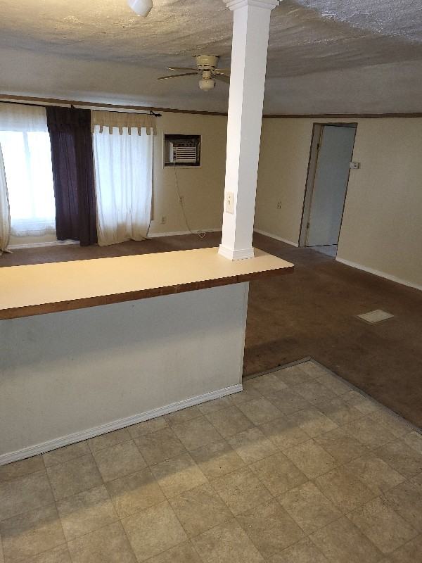 242 1/2 Oakwood St - Photo 2 of 7