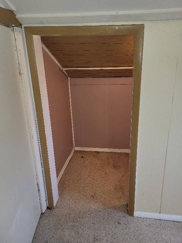 242 1/2 Oakwood St - Photo 5 of 7