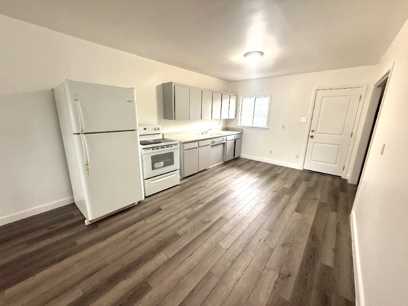 1212 Brockenbraugh Court #D