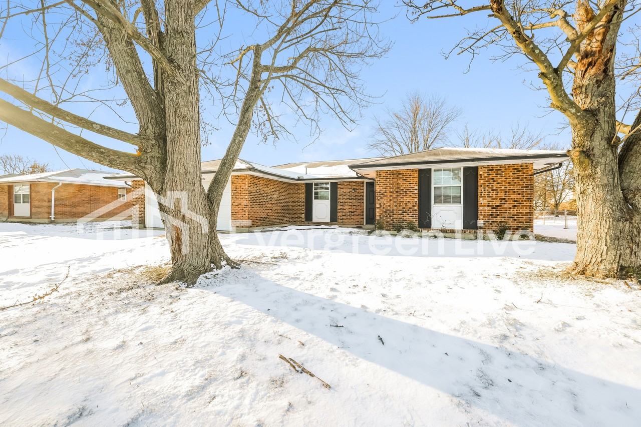 6070 Charlesgate Rd - Photo 2 of 15