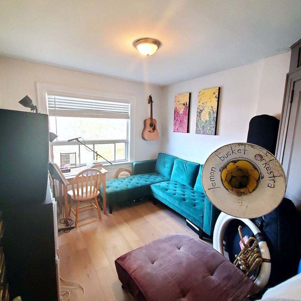 300 Concord Avenue - Photo 6 of 9