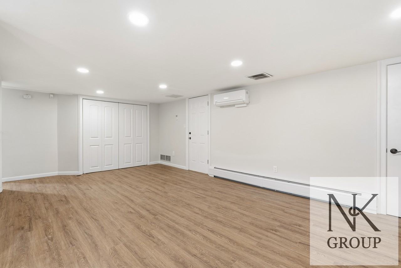 202 Knox Avenue #1 - Photo 2 of 25