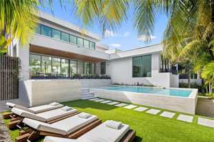 NE 7th Ct & NE 77th St - Photo 1 of 1