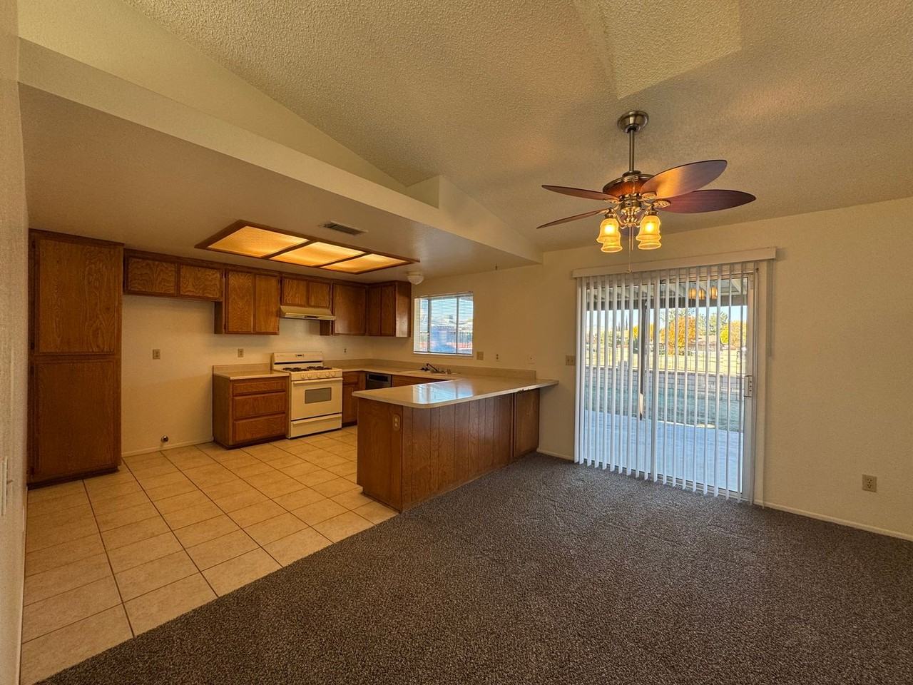 13718 Nassau Drive - Photo 7 of 13