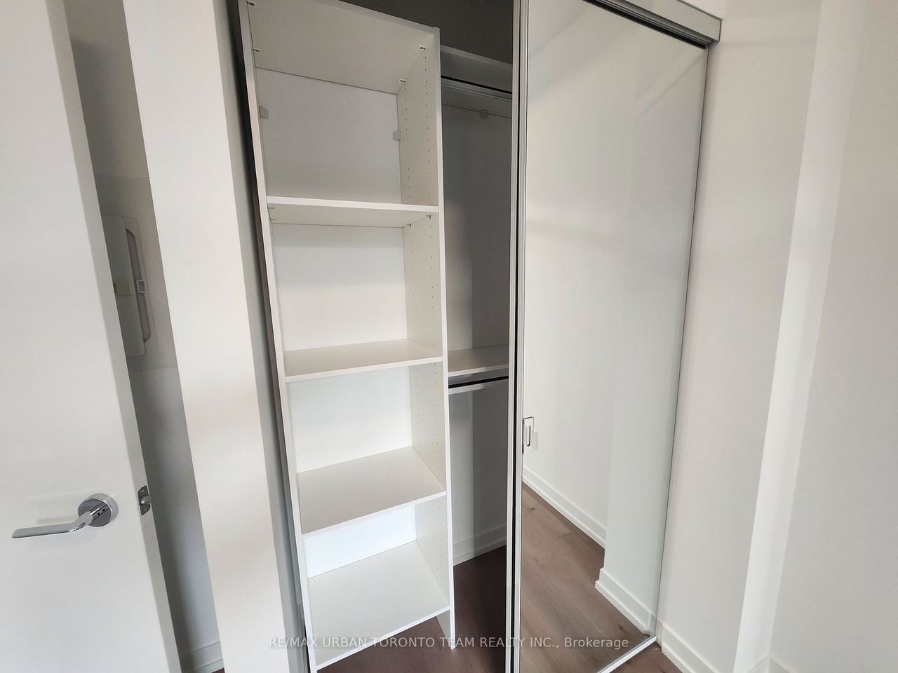 771 Yonge Street - Photo 5 of 7