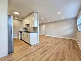 530 West Aldine Avenue #512 - Photo 1 of 1