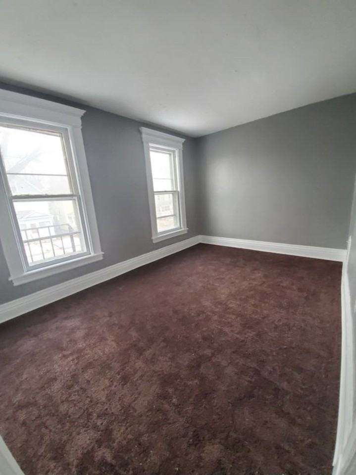 537 Flint St #1 - Photo 5 of 8