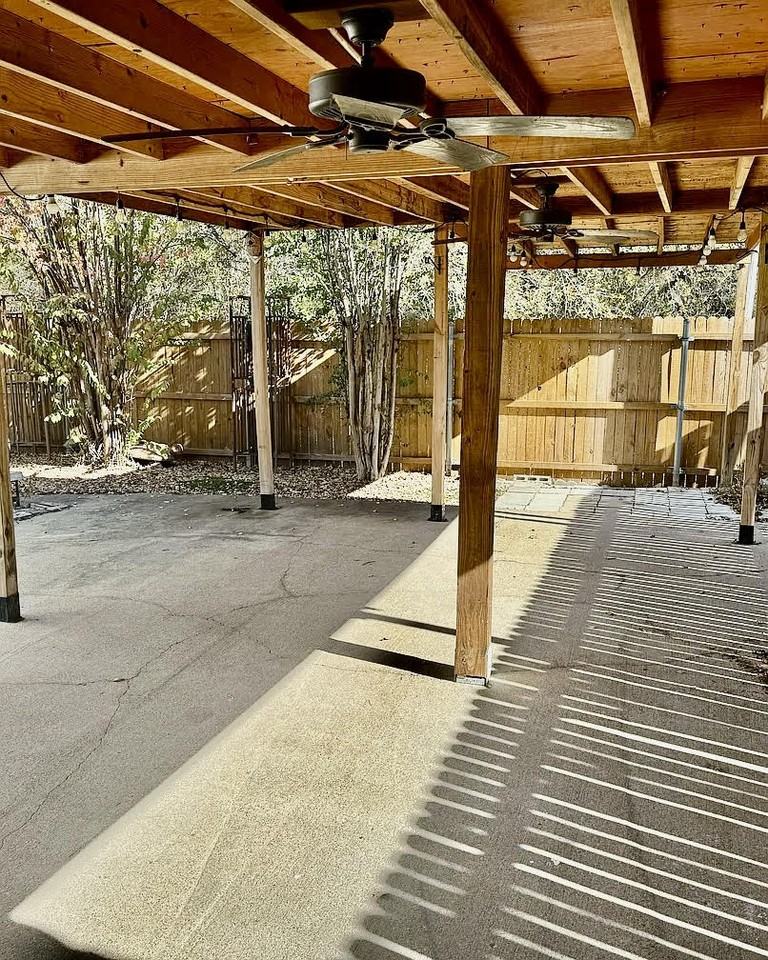 1817 Crooked Ln #NA - Photo 6 of 10