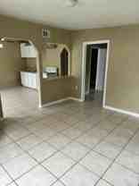 207 East Baylor Street #2B - Photo 1 of 1