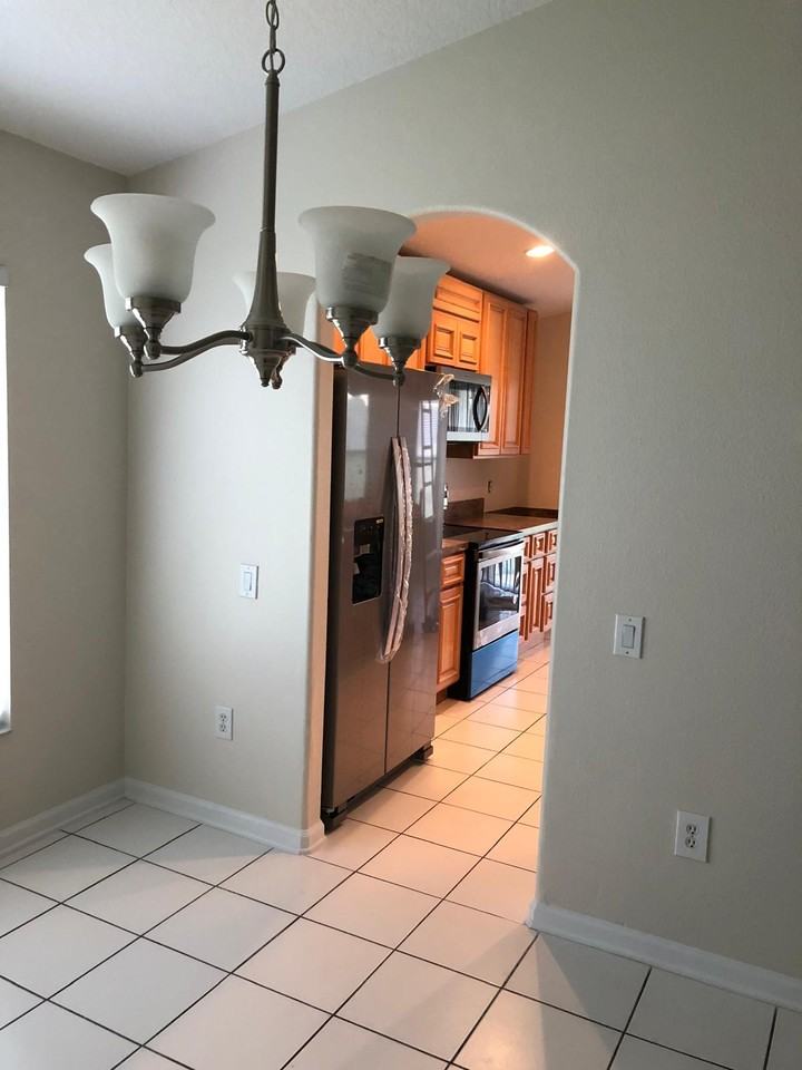 3141 Stonehurst Circle #NA - Photo 2 of 8