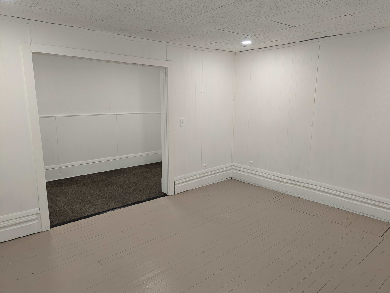 1323 Oak St - Photo 4 of 7