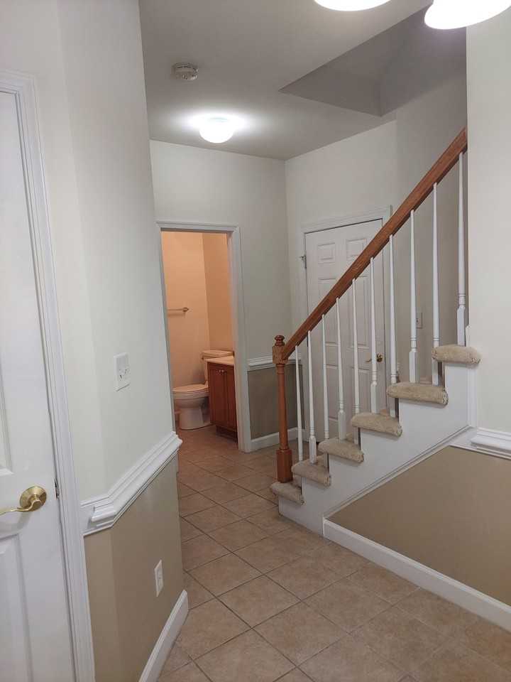 2009 Baltic Avenue #2009 - Photo 2 of 26